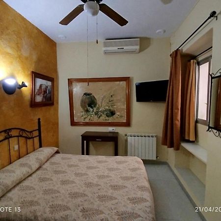 Hostal Manolo El Puerto de Santa María Chambre photo