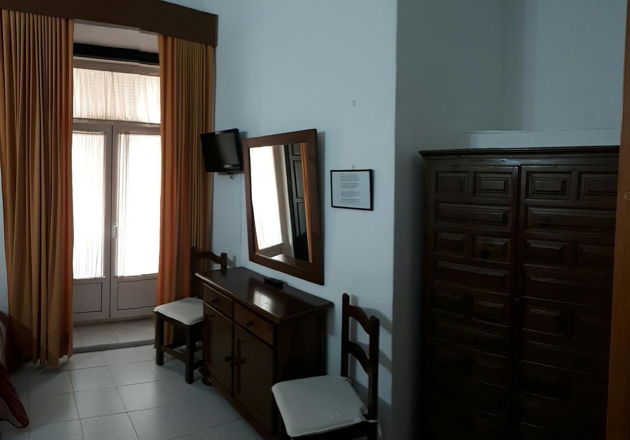 Hostal Manolo El Puerto de Santa María Extérieur photo